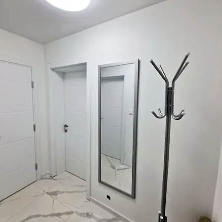 アパート Central Luxe - Elisha ヴァルナ