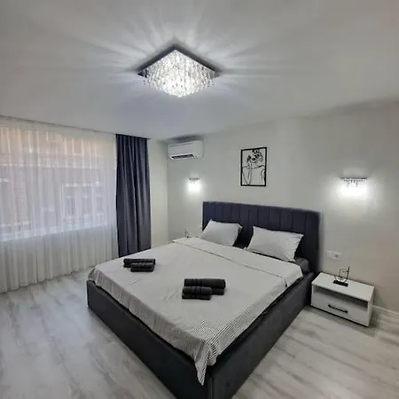 Apartament Luxe - Elisha Warna